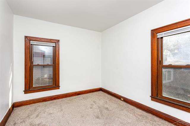 Builiding view seven for 1000 Florence, Bay City, MI. 48706