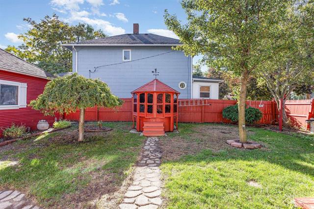 Builiding view thirteen for 1000 Florence, Bay City, MI. 48706