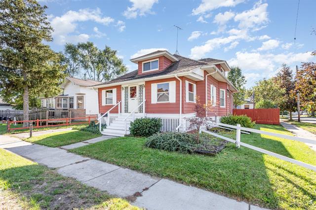 front view for 1000 Florence, Bay City, Mi. 48706