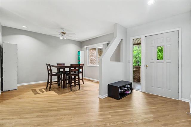 Builiding view ten for 5635 Stanhope, West Bloomfield, MI. 48322