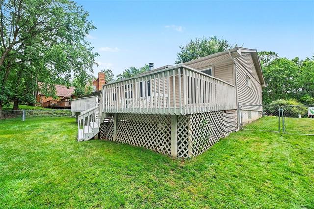 Builiding view twenty four for 5635 Stanhope, West Bloomfield, MI. 48322