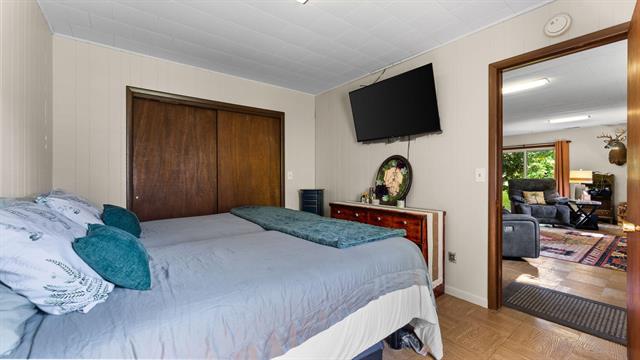 Builiding view nineteen for 116 Currier, Clinton, MI. 49236