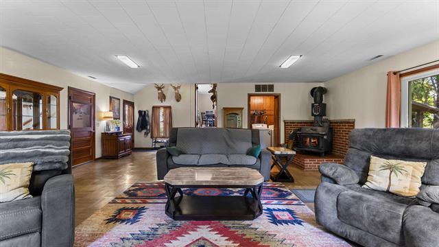 Builiding view seventeen for 116 Currier, Clinton, MI. 49236