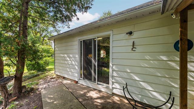 Builiding view thirty four for 116 Currier, Clinton, MI. 49236