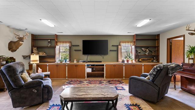 Builiding view twenty one for 116 Currier, Clinton, MI. 49236