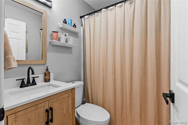 Builiding view five for 6311 Sidney, Brighton, MI. 48116