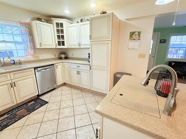 Builiding view nine for 622 13Th, Niles, MI. 49120