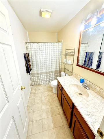 Builiding view thirteen for 622 13Th, Niles, MI. 49120