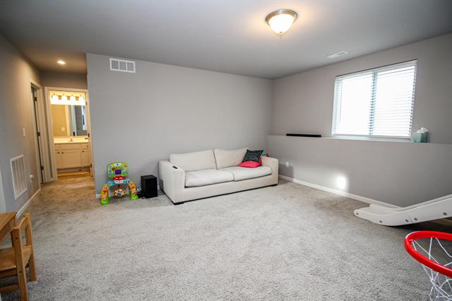 Builiding view sixteen for 8509 Sturtevant, Richland, MI. 49083