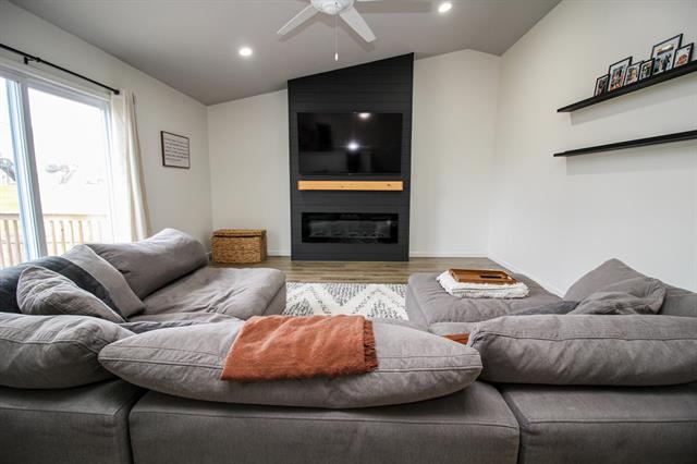 Builiding view three for 8509 Sturtevant, Richland, MI. 49083