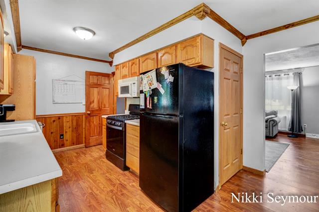 Builiding view eleven for 7717 Carefree, Whitehall, MI. 49461