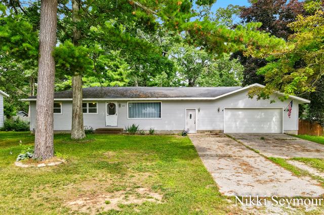 Builiding view thirty five for 7717 Carefree, Whitehall, MI. 49461