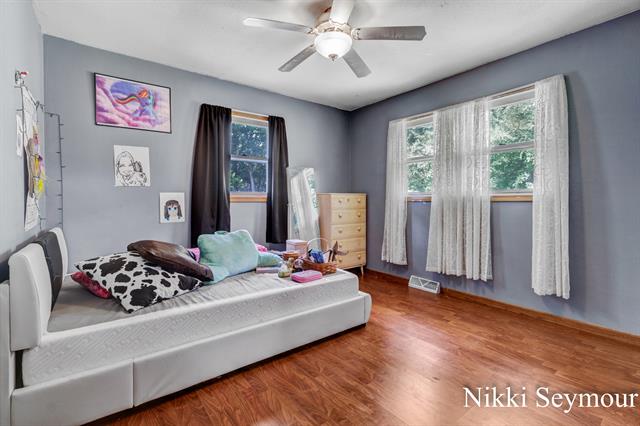 Builiding view twenty for 7717 Carefree, Whitehall, MI. 49461