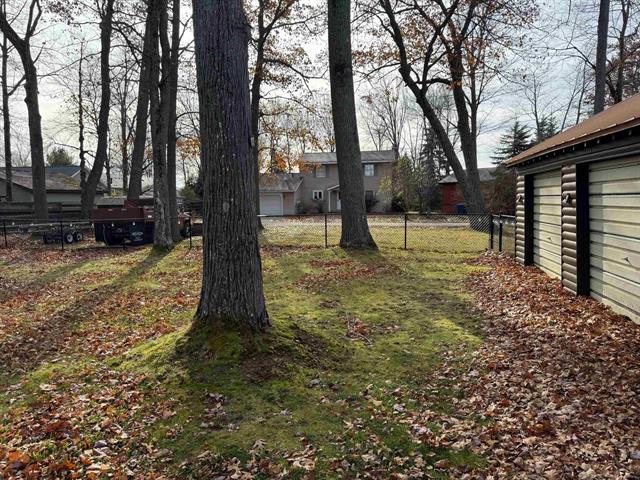 Builiding view fourteen for 3657 Houghton Lake, Houghton Lake, MI. 48629