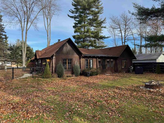 Builiding view one for 3657 Houghton Lake, Houghton Lake, MI. 48629