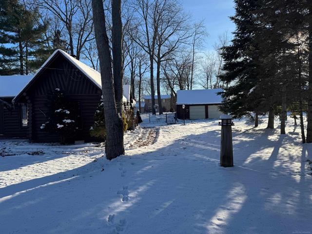 Builiding view thirteen for 3657 Houghton Lake, Houghton Lake, MI. 48629