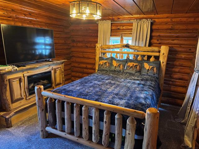 Builiding view twenty five for 3657 Houghton Lake, Houghton Lake, MI. 48629