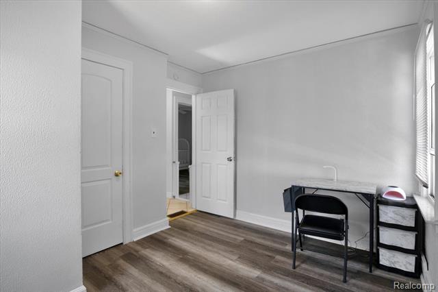 Builiding view eighteen for 9635 Appoline, Detroit, MI. 48227