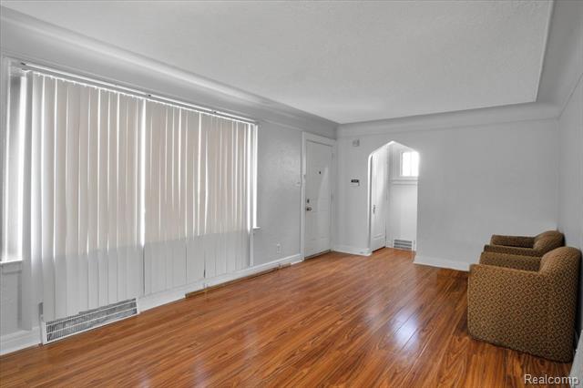 Builiding view nine for 9635 Appoline, Detroit, MI. 48227