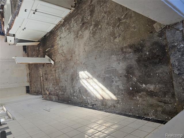 Builiding view seven for 2291 Tuxedo, Detroit, MI. 48206