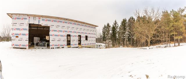Builiding view two for 9525 Hegel, Goodrich, MI. 48438