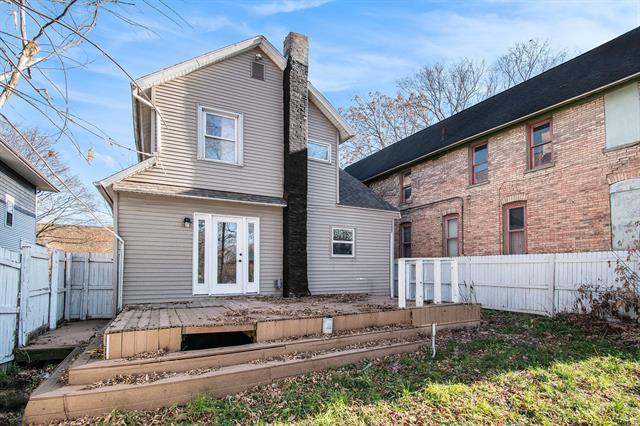 Builiding view twenty two for 1559 Coit, Grand Rapids, MI. 49505