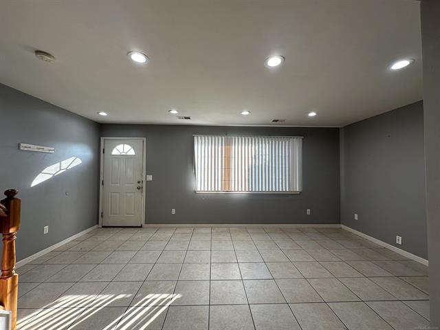 Builiding view four for 29728 Amy, New Baltimore, MI. 48051