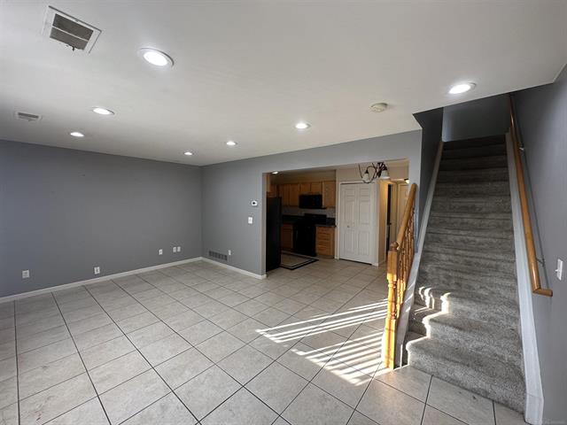 Builiding view fourteen for 29728 Amy, New Baltimore, MI. 48051