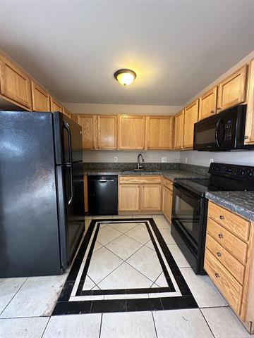 Builiding view six for 29728 Amy, New Baltimore, MI. 48051