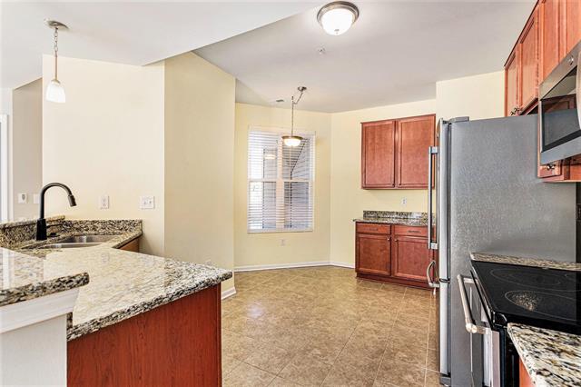 Builiding view six for 631 Pebblestone, Chelsea, MI. 48118