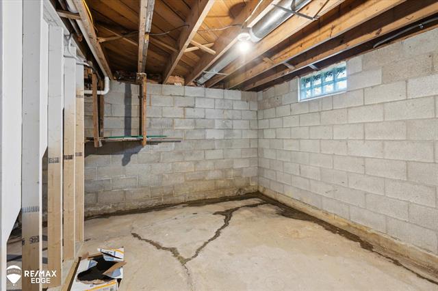 Builiding view thirty seven for 3895 Levalley, Columbiaville, MI. 48421