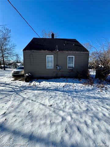 Builiding view nineteen for 20026 Strasburg, Detroit, MI. 48205