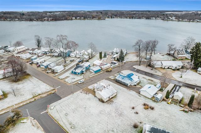 front view for 471 4Th Avenue, Lake Odessa, Mi. 48849
