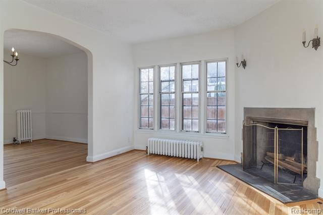 Builiding view eight for 42 Cranford, Grosse Pointe, MI. 48230