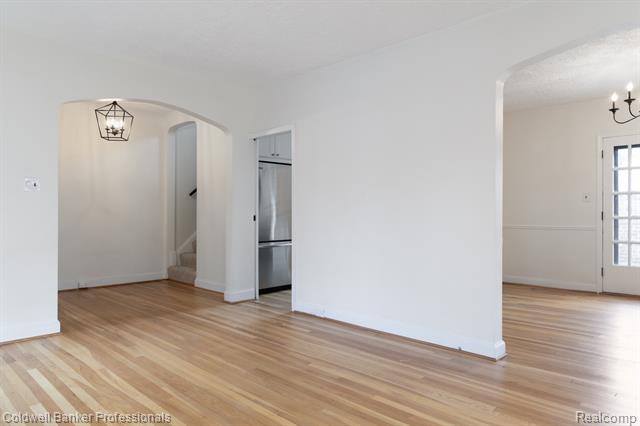 Builiding view seven for 42 Cranford, Grosse Pointe, MI. 48230