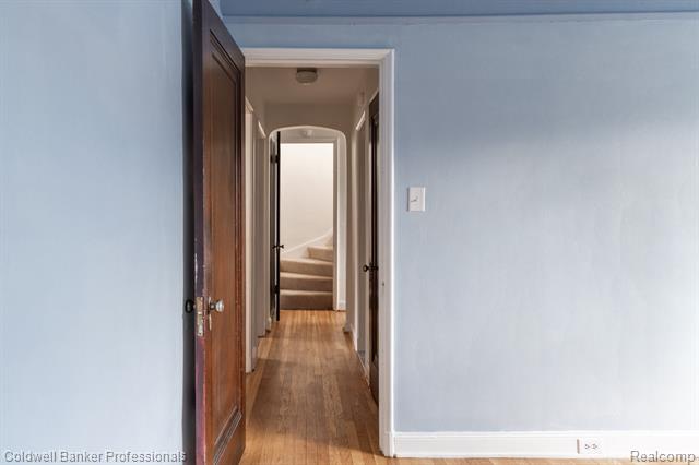 Builiding view thirty one for 42 Cranford, Grosse Pointe, MI. 48230