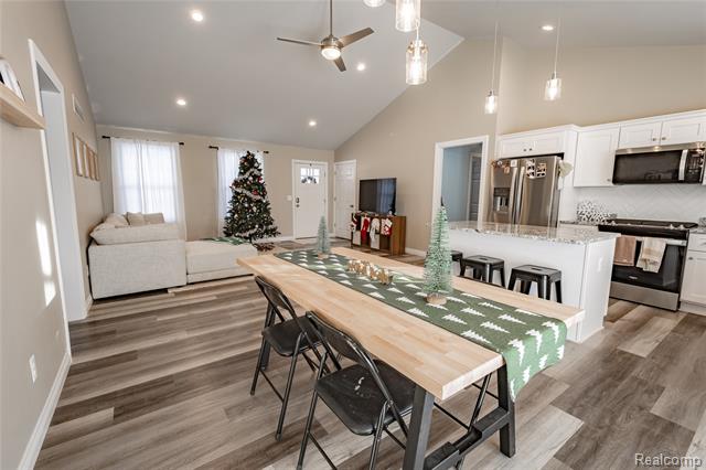 Builiding view seven for 247 Carney, Saint Clair, MI. 48079