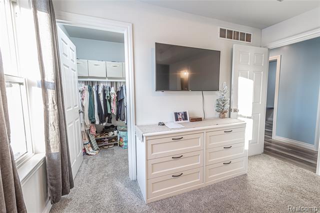 Builiding view twenty one for 247 Carney, Saint Clair, MI. 48079