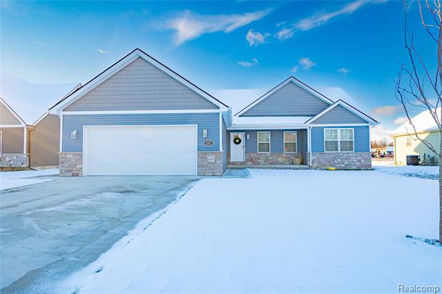 front view for 247 S Carney, Saint Clair, Mi. 48079