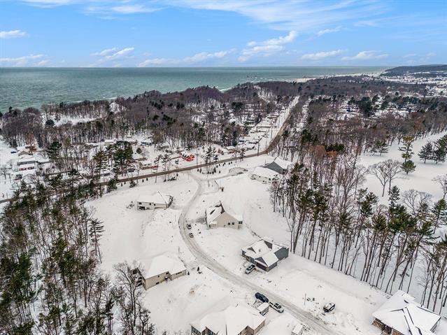 Builiding view two for 2897 Duneside, Muskegon, MI. 49441