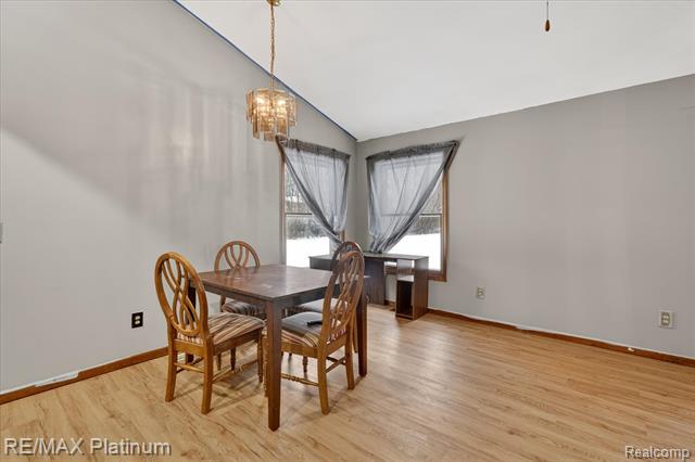 Builiding view seven for 226 Meadow Pointe, Fenton, MI. 48430