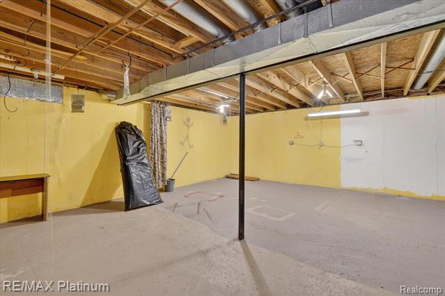 Builiding view twenty five for 226 Meadow Pointe, Fenton, MI. 48430