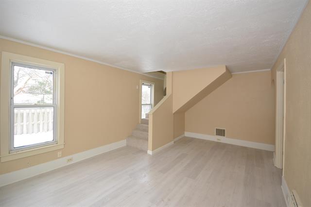 Builiding view three for 80 Vineyard, Battle Creek, MI. 49037