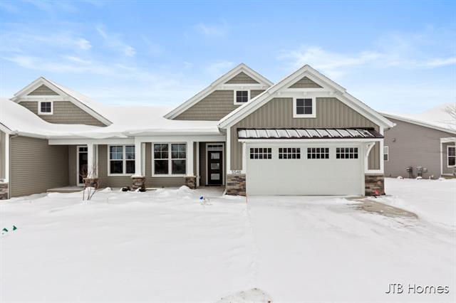 Builiding view one for 5548 Albright, Grandville, MI. 49418