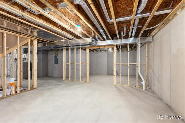 Builiding view twenty five for 5548 Albright, Grandville, MI. 49418