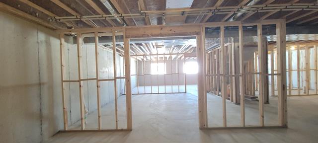 Builiding view twenty one for 5548 Albright, Grandville, MI. 49418