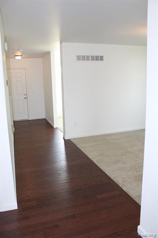 Builiding view thirteen for 58240 Kincaid, New Haven, MI. 48048