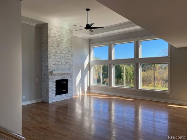 Builiding view four for 5873 Saratoga, Oxford, MI. 48371