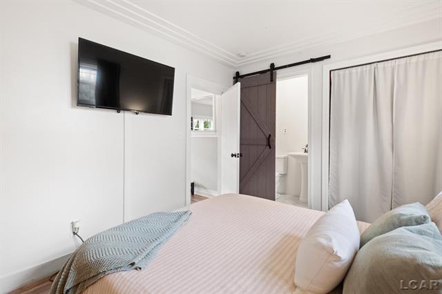 Builiding view twenty two for 215 Oneida, Tecumseh, MI. 49286