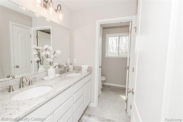 Builiding view thirty five for 53183 Woodland Meadows, New Baltimore, MI. 48047